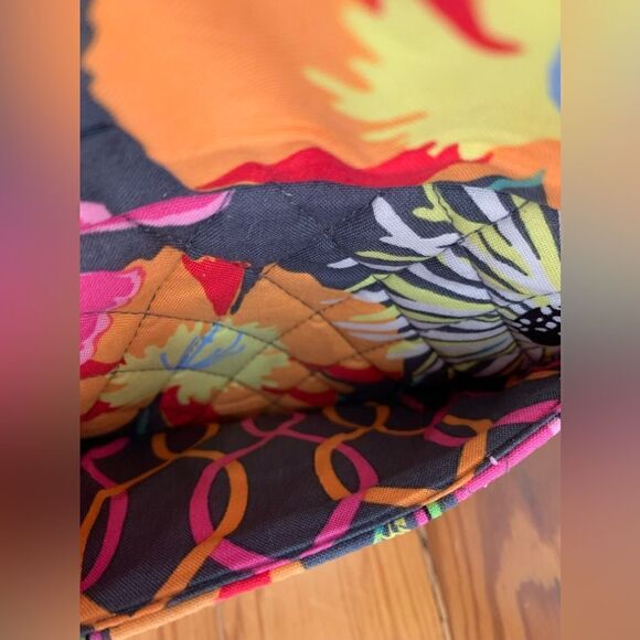 Vera Bradley Bag - Picture 4 of 7